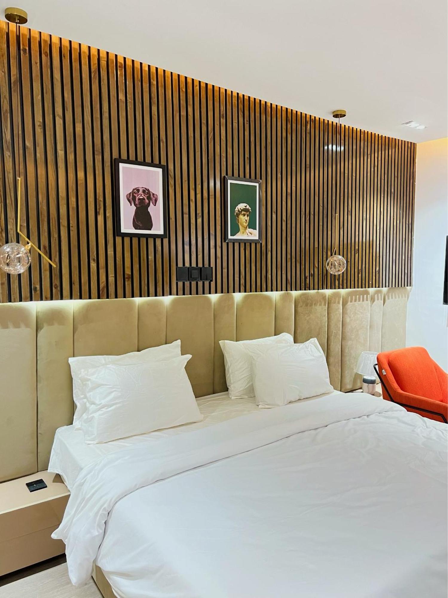 Austra Hotels And Apartments Maitama Abuja Exterior photo