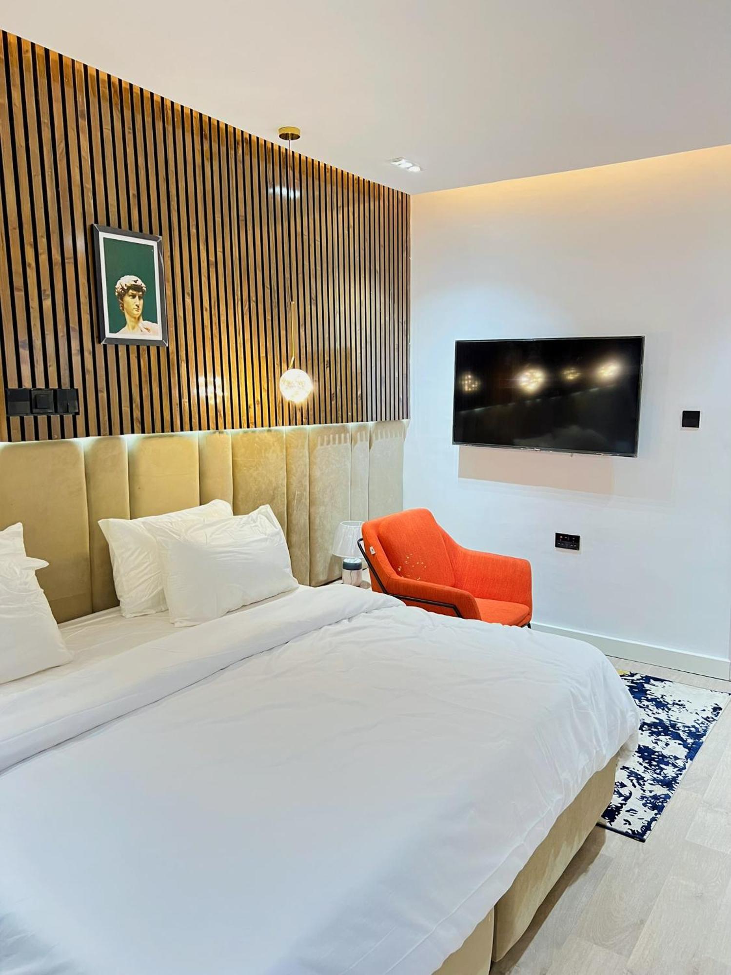 Austra Hotels And Apartments Maitama Abuja Exterior photo