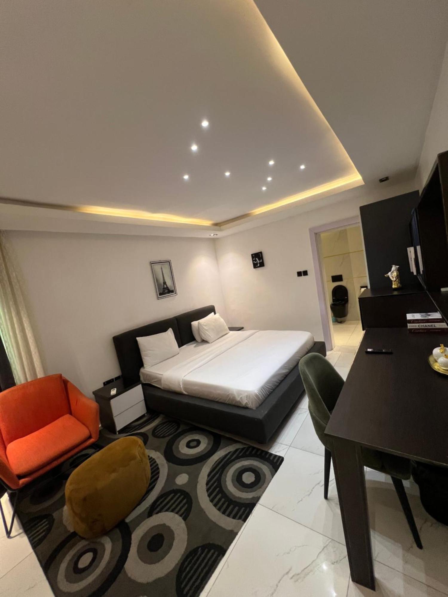 Austra Hotels And Apartments Maitama Abuja Exterior photo