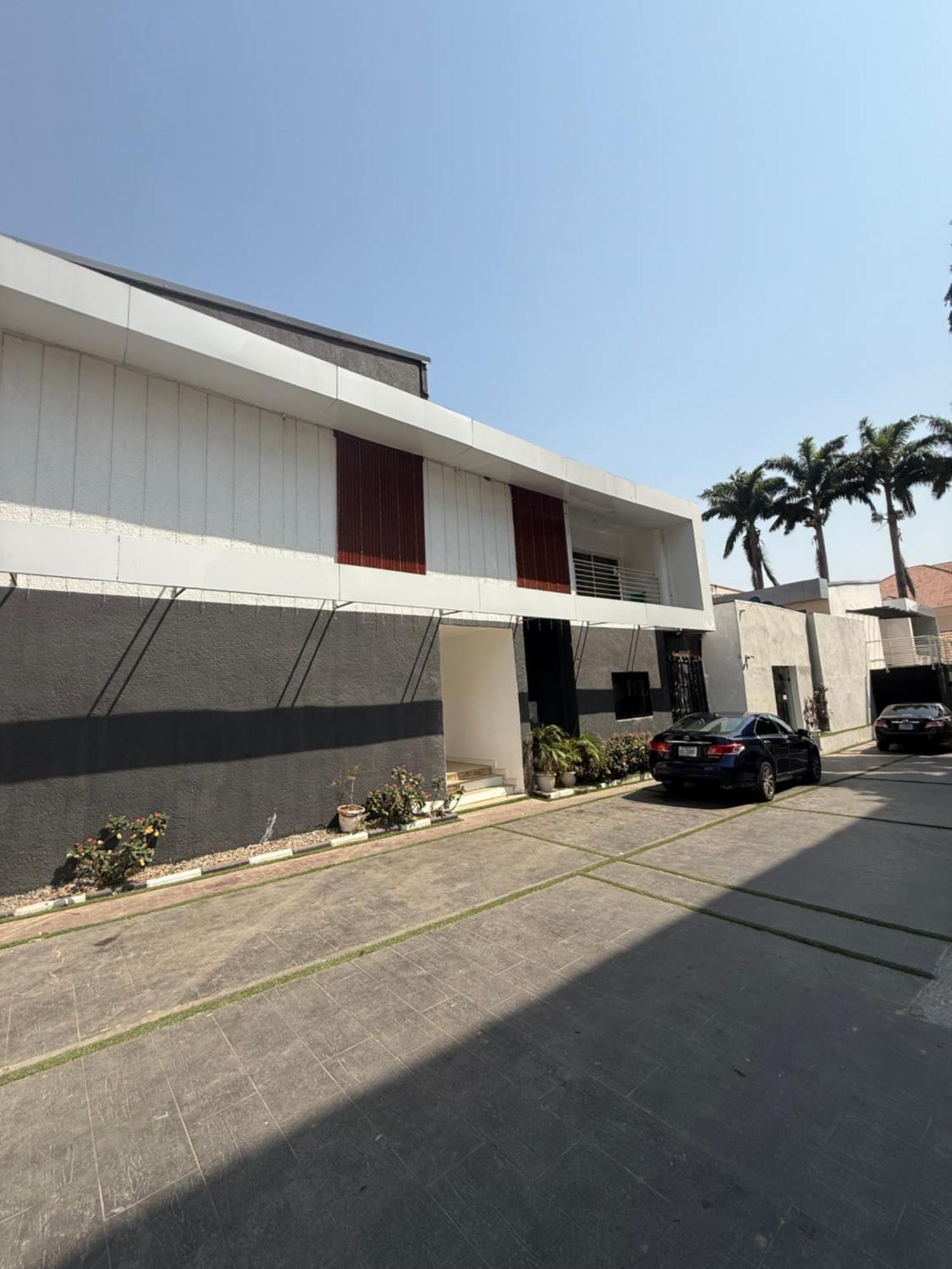 Austra Hotels And Apartments Maitama Abuja Exterior photo