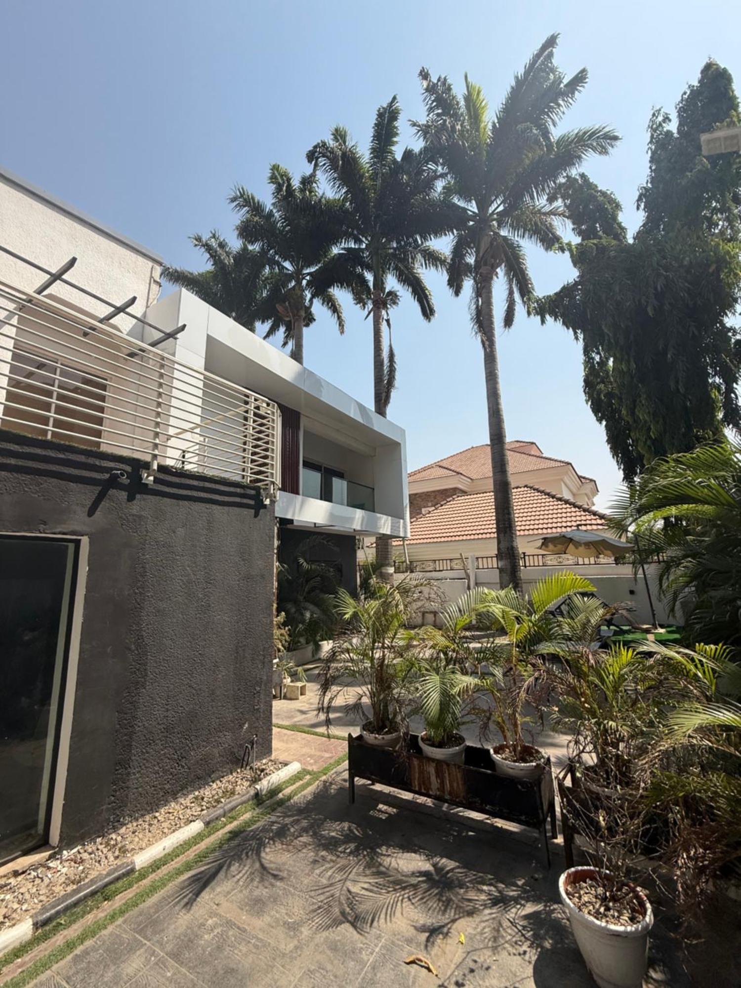 Austra Hotels And Apartments Maitama Abuja Exterior photo