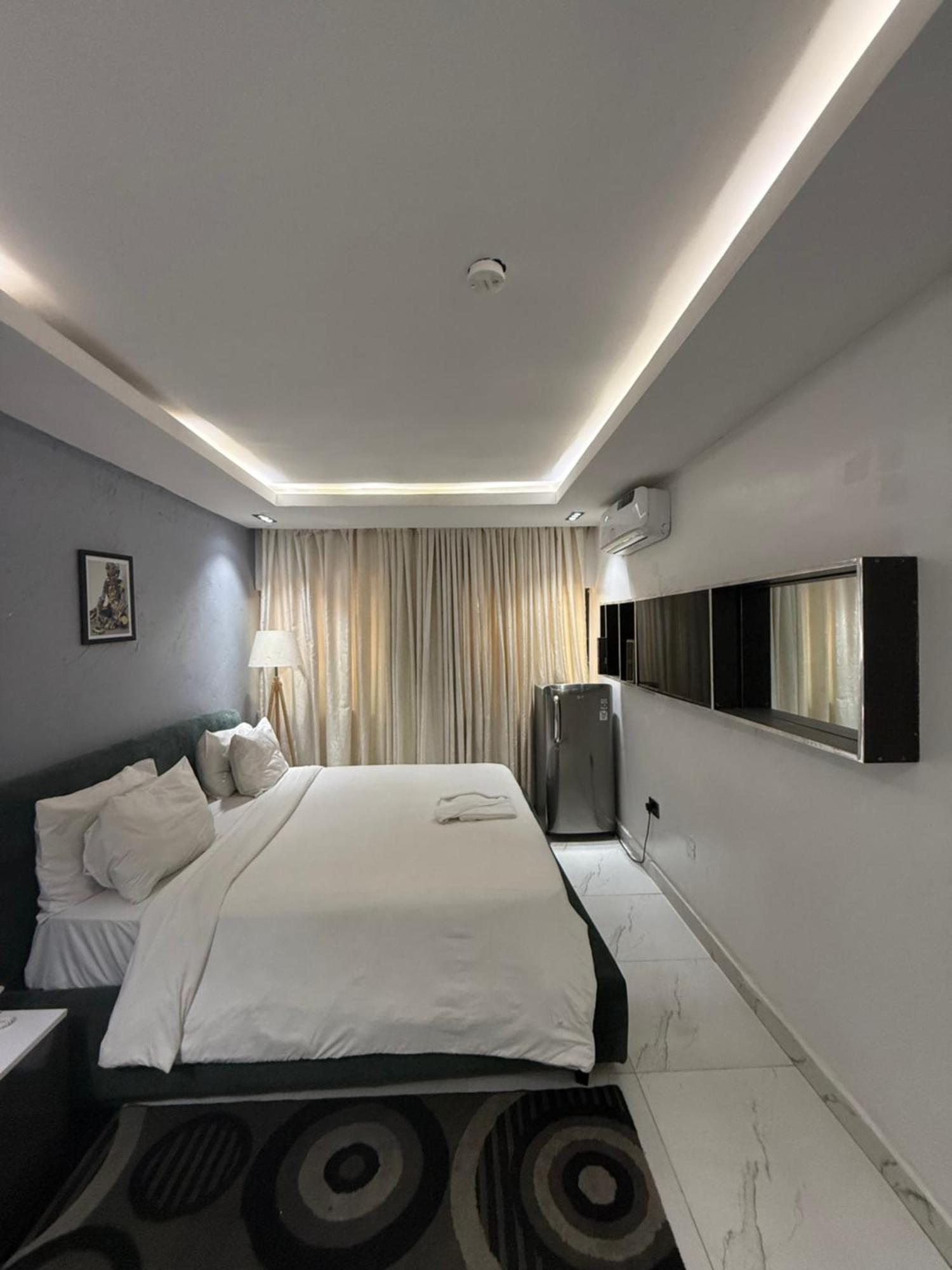 Austra Hotels And Apartments Maitama Abuja Exterior photo